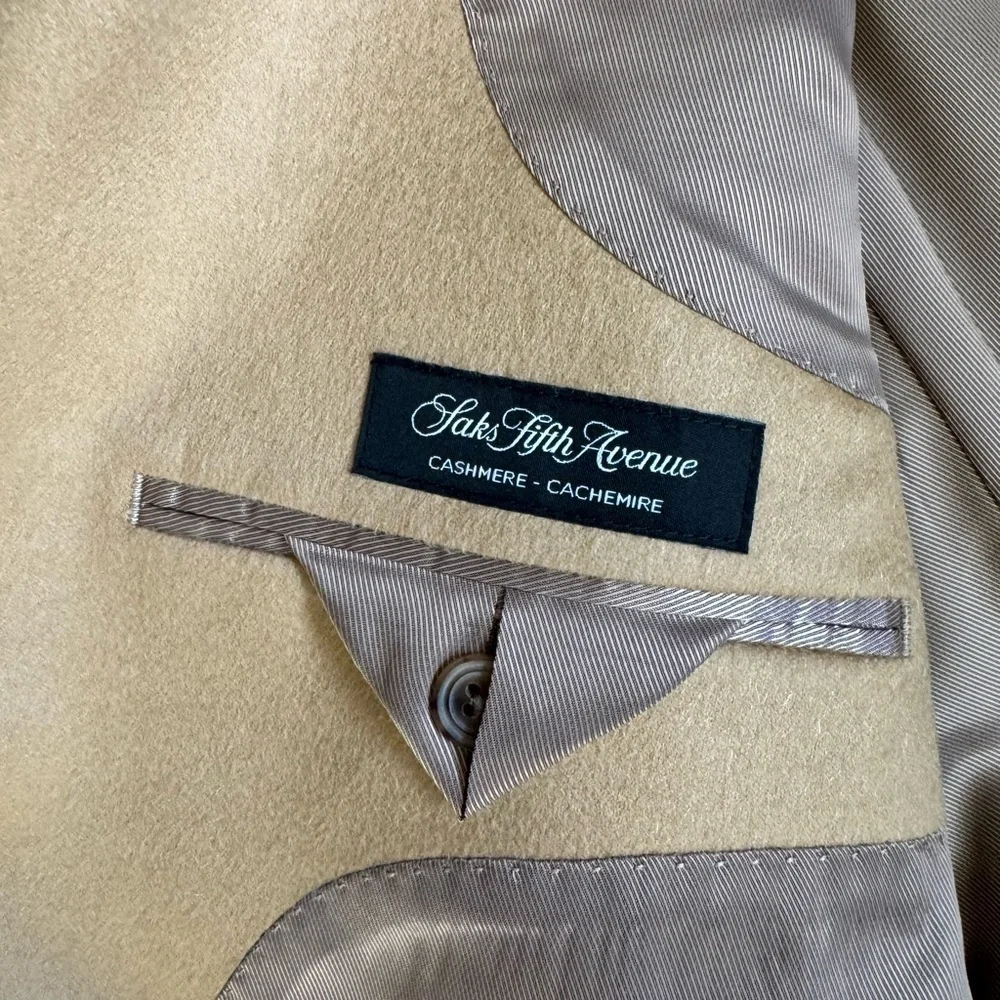 Saks Fifth Avenue 100% Cashmere Camel Sport Coat Blazer 42L Slim Fit Classic